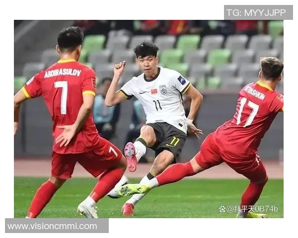 中国足球风云人物解析 聚焦当前最受瞩目的本土与外籍球星