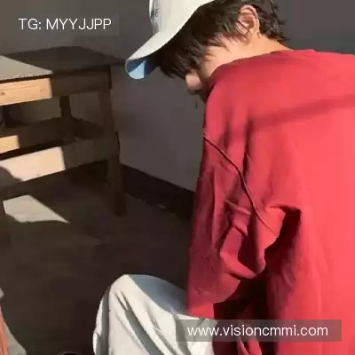 薄香绮